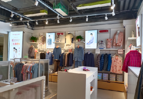  东兴超市卖场装修如何提升消费欲望？